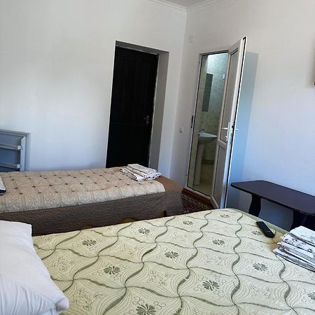 Guest House Arbat Tscholponata Exterior foto