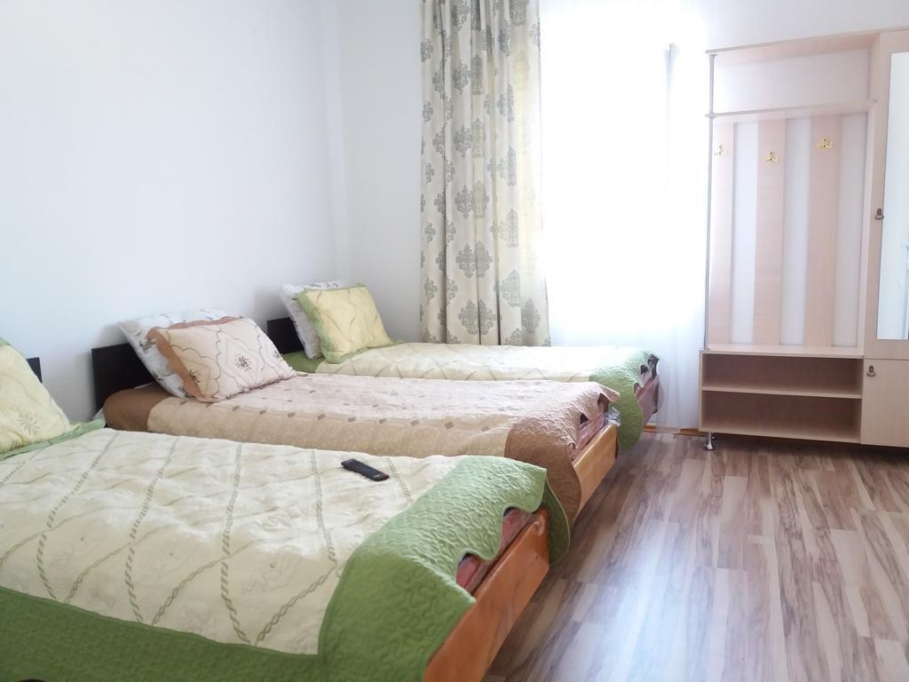 Guest House Arbat Tscholponata Exterior foto