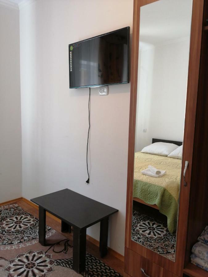 Guest House Arbat Tscholponata Exterior foto